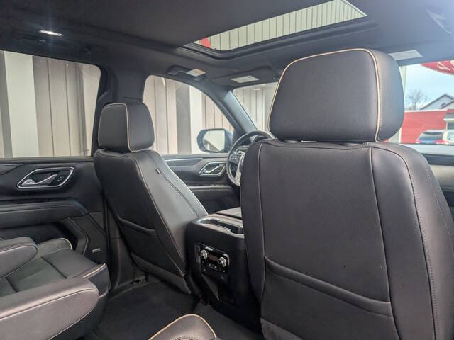 2022 GMC Yukon XL SLT