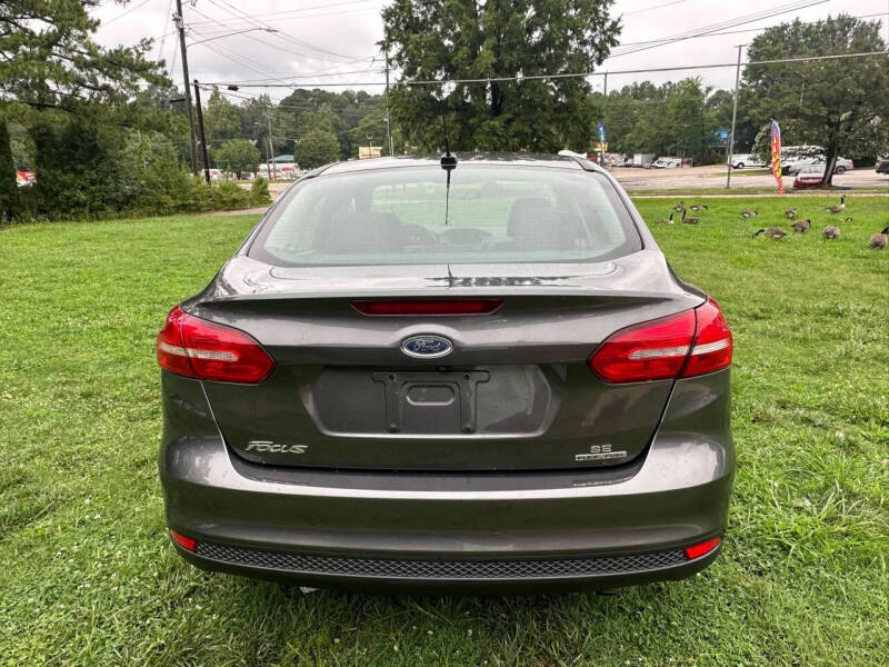 2015 Ford Focus SE