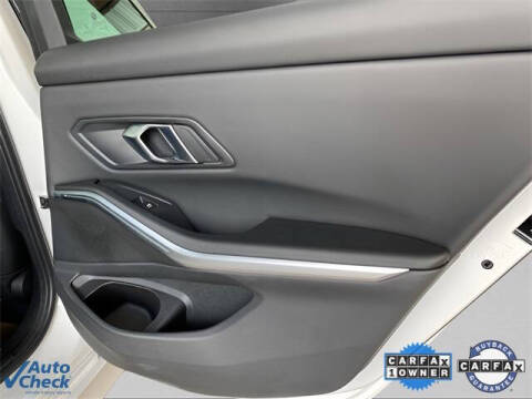 2024 BMW 3 Series 330e