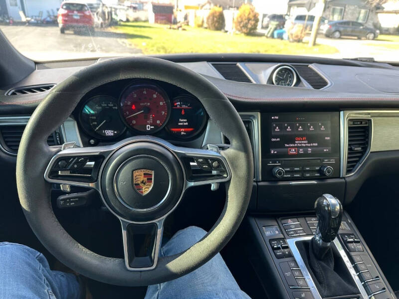 2017 Porsche Macan GTS