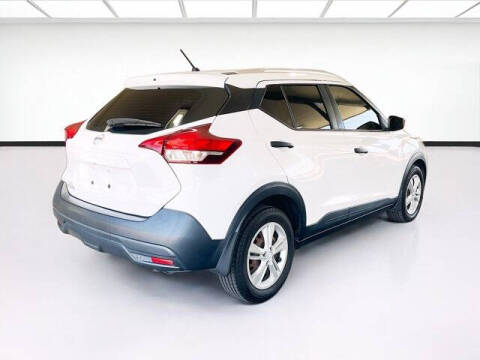 2019 Nissan Kicks S