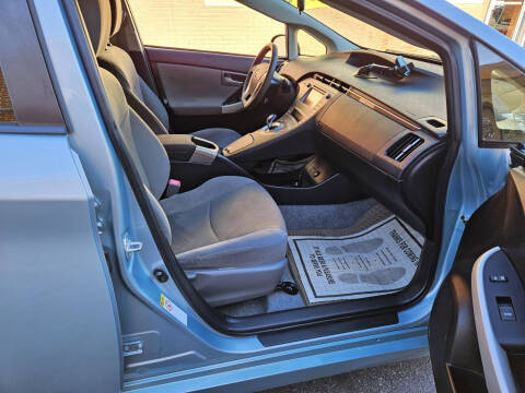 2012 Toyota Prius Two