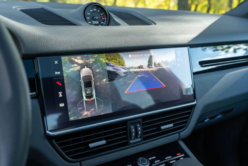 2023 Porsche Cayenne