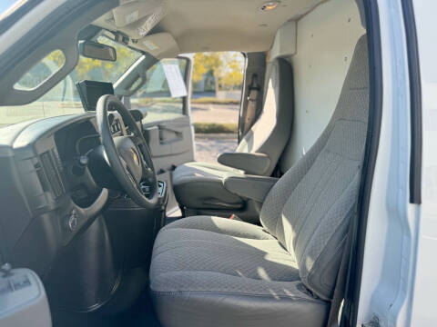 2019 Chevrolet Express 2500