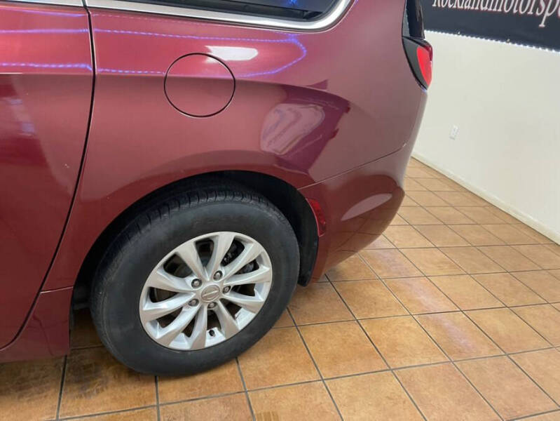 2018 Chrysler Pacifica Touring L Plus