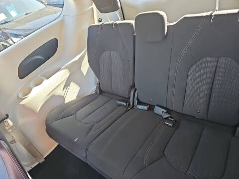 2017 Chrysler Pacifica Touring