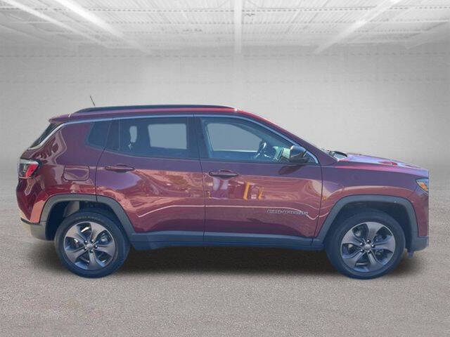 2022 Jeep Compass Latitude Lux