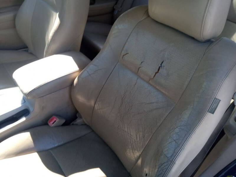 Image of 2005 Toyota Camry Solara SLE V6