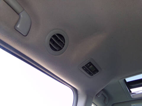 2011 Toyota Sienna XLE 7-Passenger Auto Access Seat