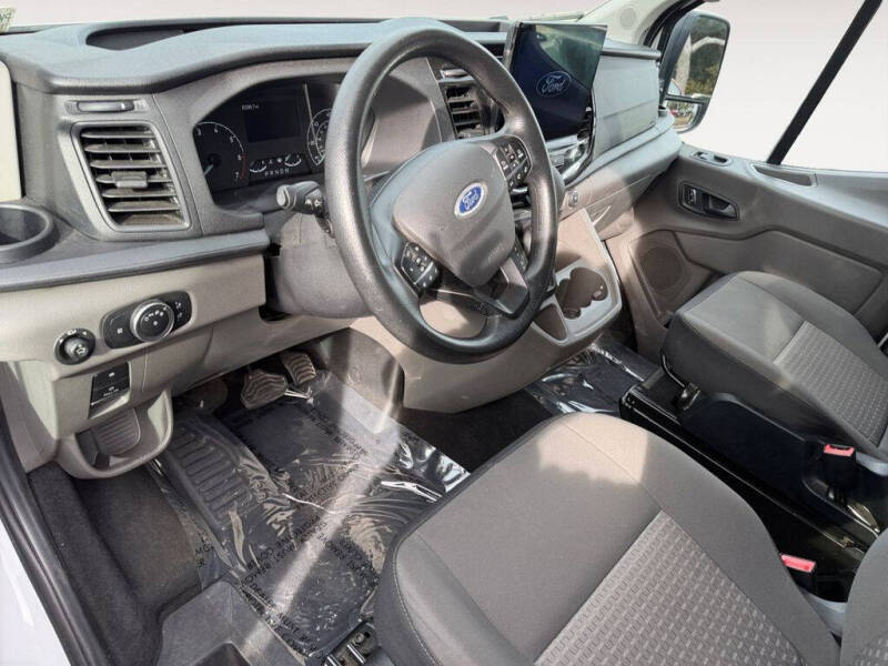 2023 Ford Transit 350 XLT