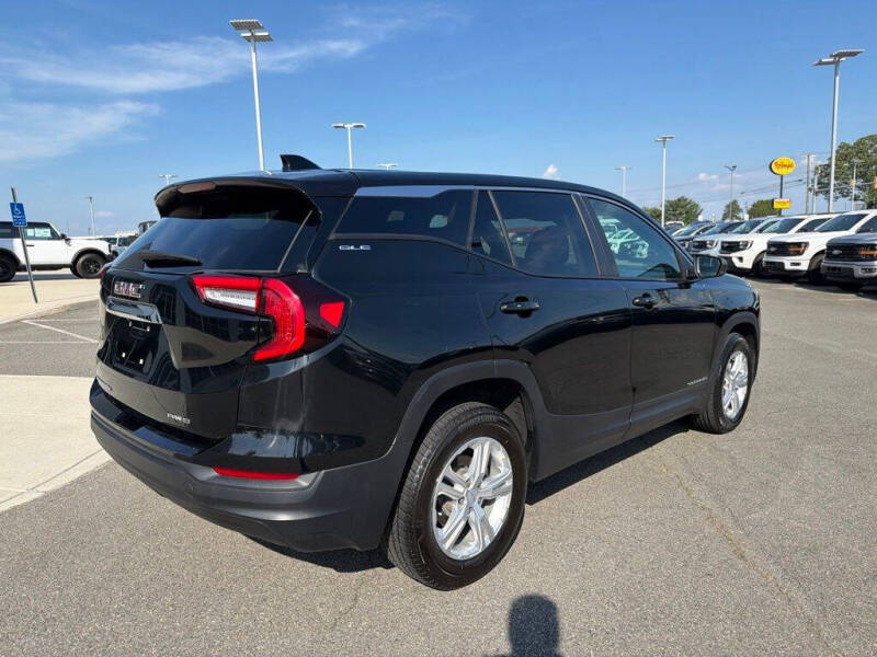 2024 GMC Terrain SLE