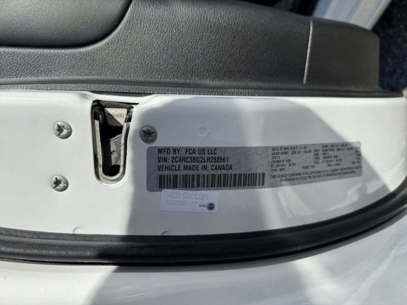 2020 Chrysler Pacifica Launch Edition