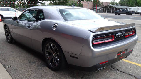 2016 Dodge Challenger SXT
