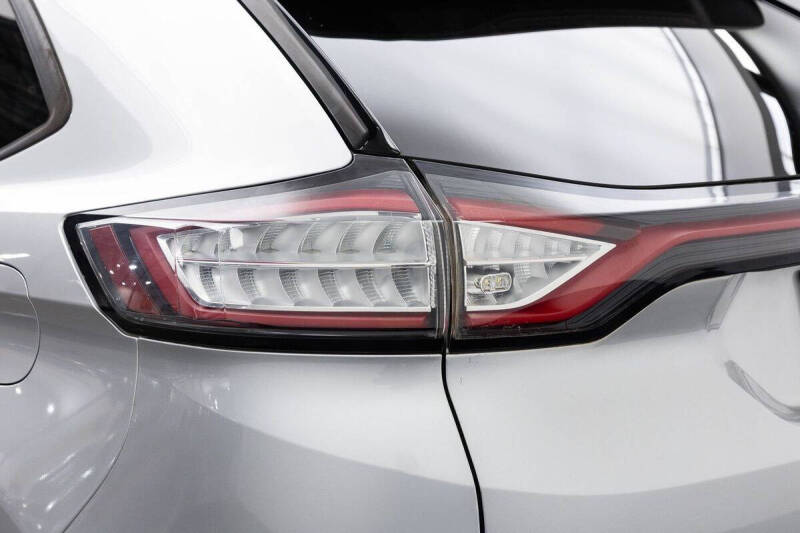 2016 Ford Edge SE