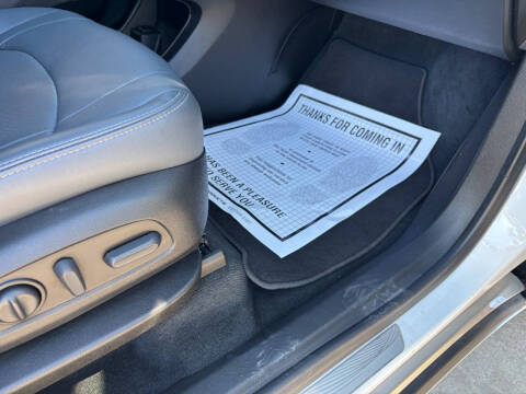 2022 Buick Enclave Essence