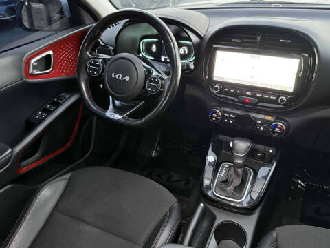 2023 Kia Soul GT-Line