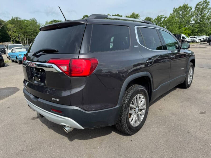 2017 GMC Acadia SLE-2
