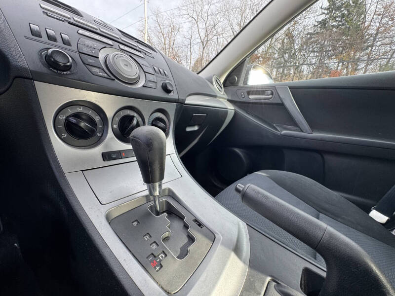 2010 Mazda MAZDA3 i Touring