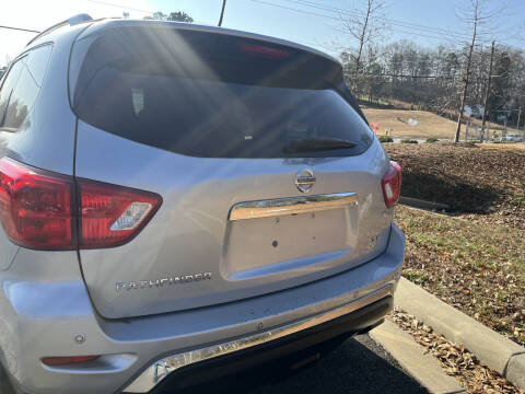 2017 Nissan Pathfinder S