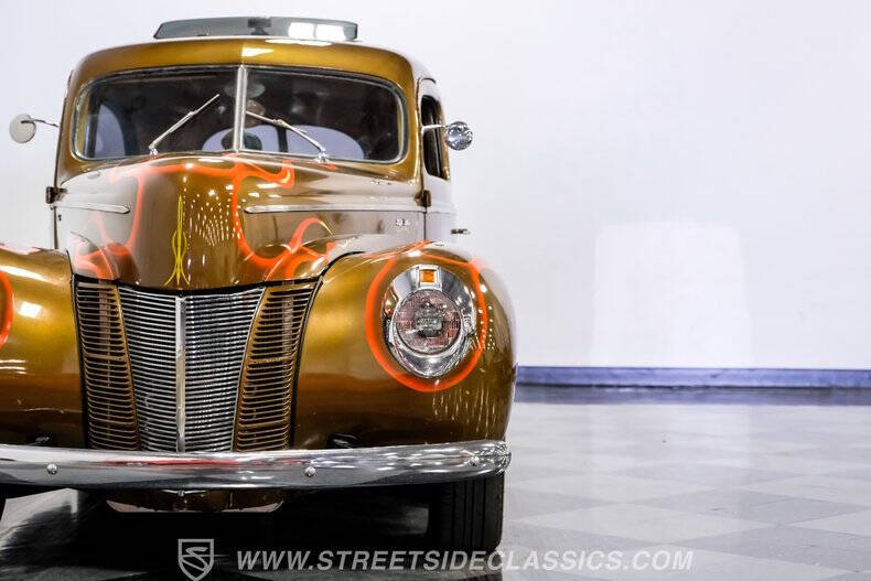 1940 Ford Deluxe