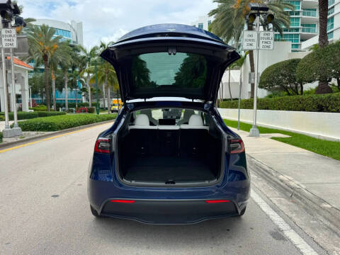 2024 Tesla Model Y Long Range