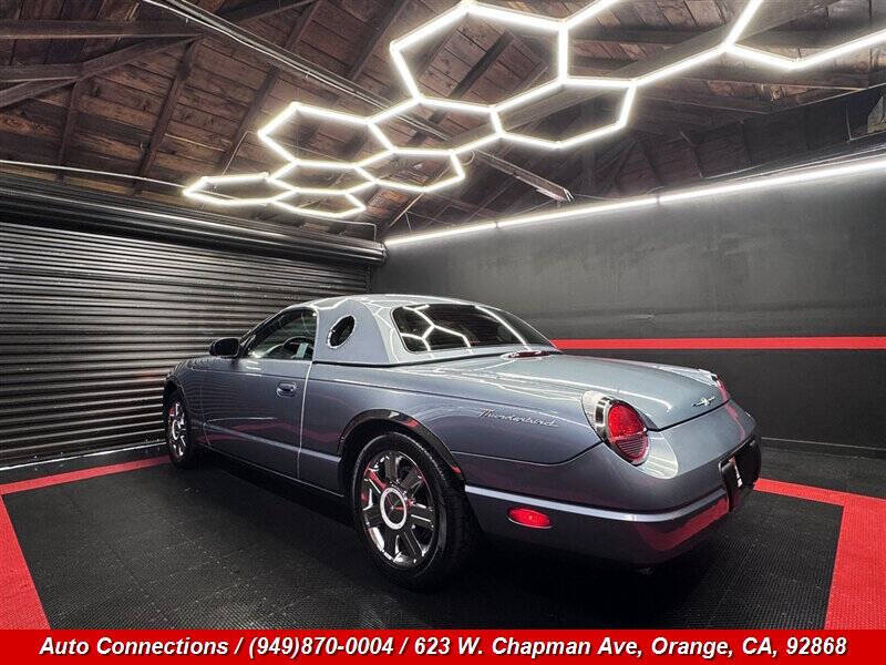 2005 Ford Thunderbird Deluxe