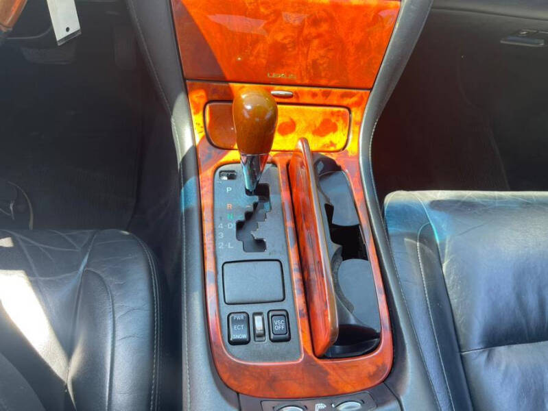 2002 Lexus SC 430