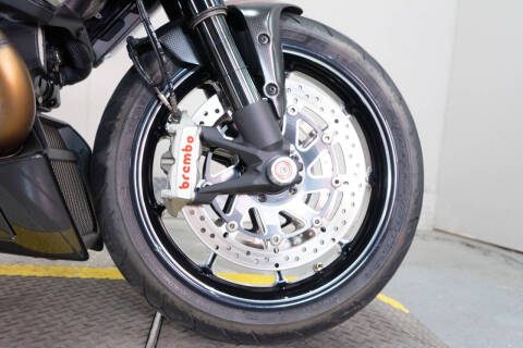 2011 Ducati Diavel
