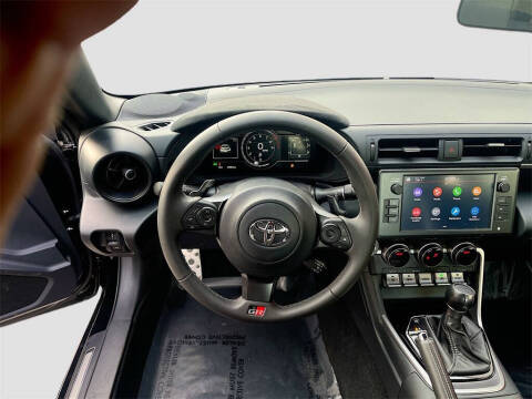 2025 Toyota GR86 Premium