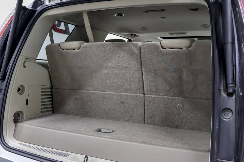 2020 Cadillac Escalade Luxury