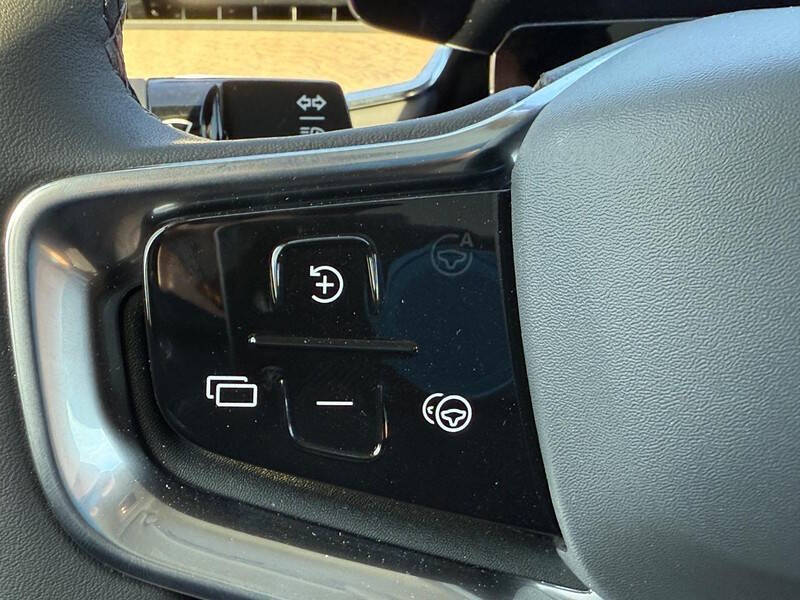 2025 Volvo EX90 Twin Performance Ultra 7P