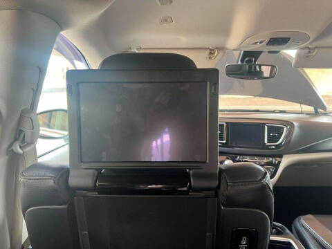 2019 Chrysler Pacifica Touring L Plus