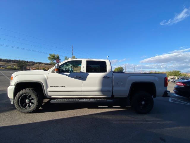 2016 GMC Sierra 2500HD Denali