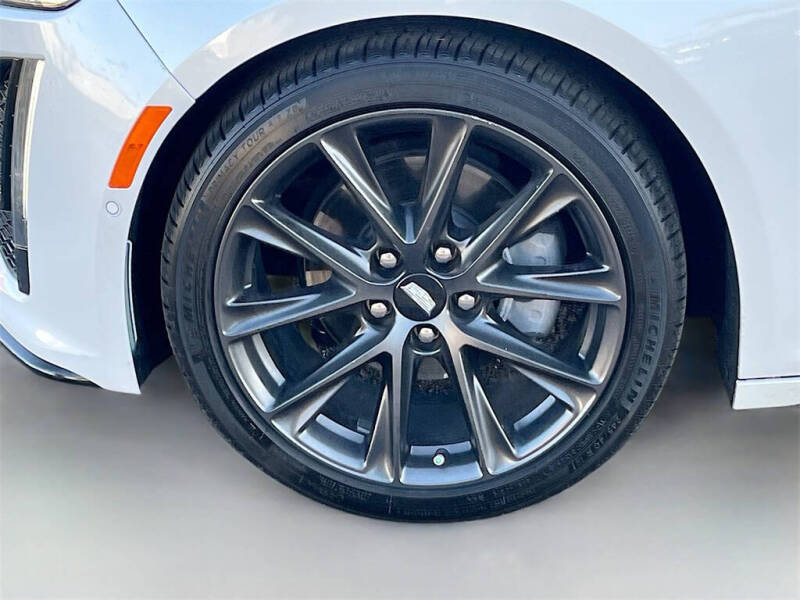 2024 Cadillac CT5 Sport