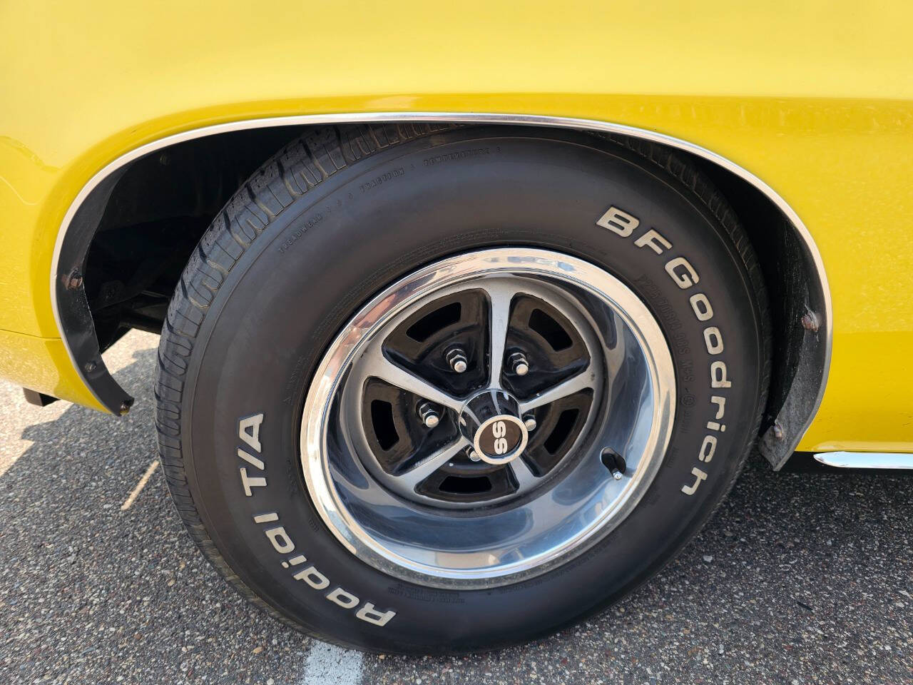 1969 Chevrolet Camaro 81