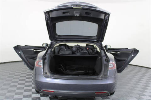 2015 Tesla Model S