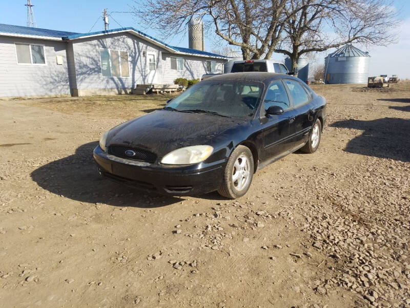 2004 Ford Taurus for sale at B&M Auto Sales and Service LLP in Marion SD