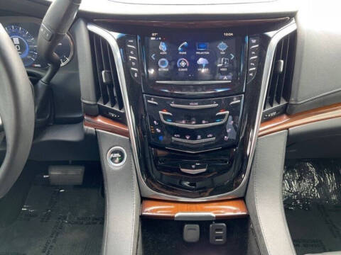 2017 Cadillac Escalade Premium Luxury