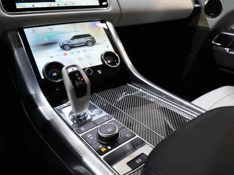 2020 Land Rover Range Rover Sport SVR
