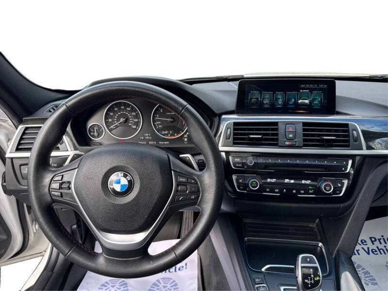 2017 BMW 3 Series 330i xDrive