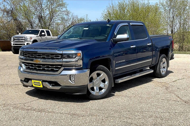 Used 2018 Chevrolet Silverado 1500 LTZ with VIN 3GCUKSEC8JG405854 for sale in Montevideo, Minnesota