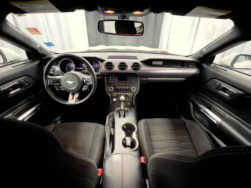 2017 Ford Mustang EcoBoost