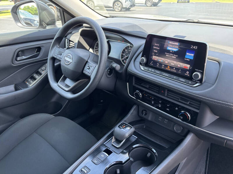 2025 Nissan Rogue S
