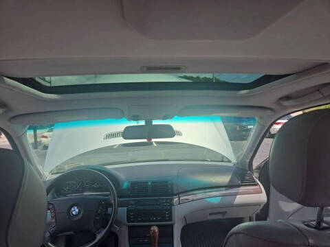 2002 BMW 3 Series 325xi