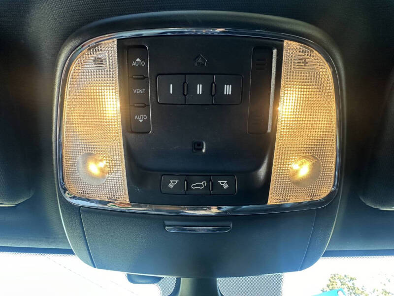 2021 Jeep Grand Cherokee 80th Anniversary Edition