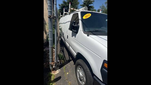 2014 Ford E-Series E-350 SD