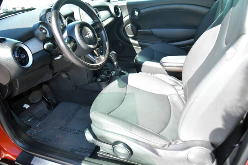 2013 MINI Convertible Cooper