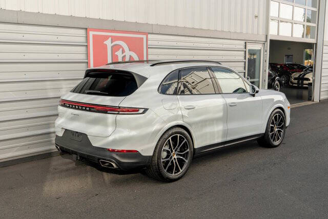 2024 Porsche Cayenne