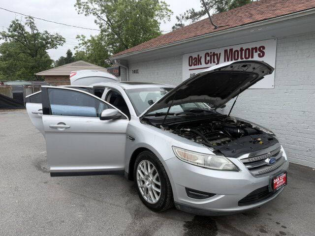 2011 Ford Taurus SEL
