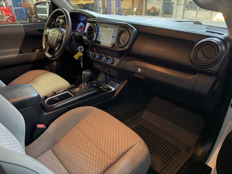 2021 Toyota Tacoma SR